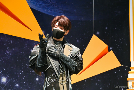 画像ギャラリー No.044のサムネイル画像 / 近っ！　美っ！　「恋と深空」公式コスプレイヤーとの交流で言葉と記憶を失くした2周年スペシャルイベントをレポート