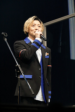 画像ギャラリー No.005のサムネイル画像 / 「バディミッション BOND 大抗争! ミカグラカップ」夜の部レポート。座談会トークが見られるプレミアム視聴券は10月2日まで販売中