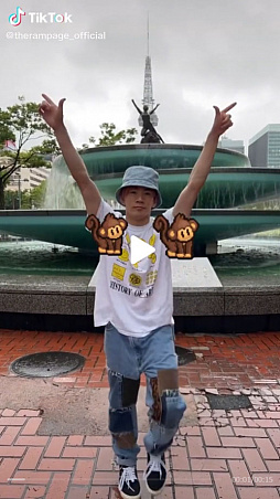 画像ギャラリー No.002のサムネイル画像 / 「ETERNAL」舞台化記念で,浦川翔平さんとのコラボダンスコンテストをリアル&バーチャルで開催