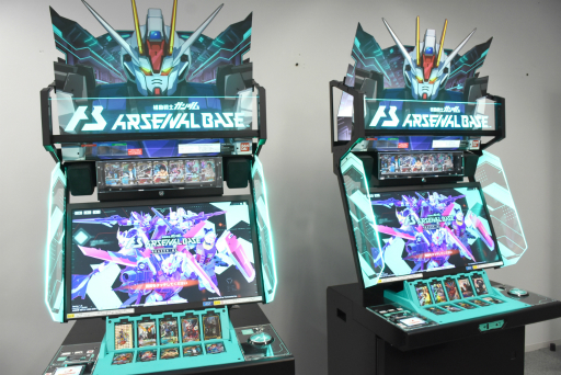 機動戦士ガンダム アーセナルベース」インプレッション。カードの加工