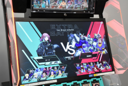 画像ギャラリー No.006のサムネイル画像 / 「機動戦士ガンダム アーセナルベース」インプレッション。カードの加工にもこだわり抜いたタイトルが,ブラッシュアップを経て本日正式稼働