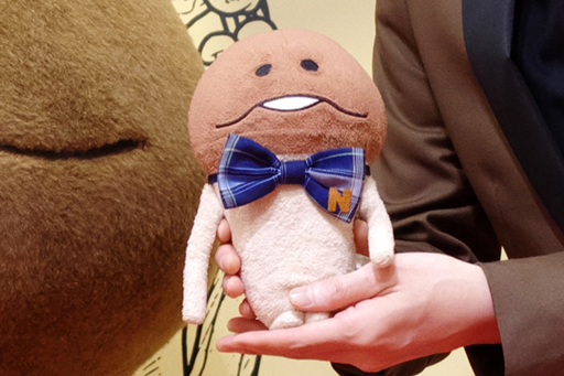 画像ギャラリー No.006のサムネイル画像 / んふんふ。10周年の「大なめこ展」開幕レポート。SEIKINさん&なめ先生に,1101種のなめこも大集結