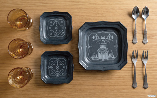 画像ギャラリー No.008のサムネイル画像 / 「キングダムハーツ」のキャラクターやワールドをイメージしたクッションカバー,ミニラグ,食器セットが登場。受注を開始