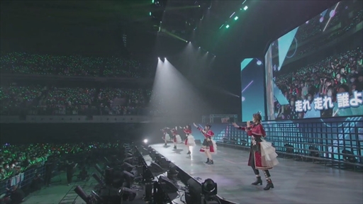 画像ギャラリー No.005のサムネイル画像 / 「ウマ娘」5th EVENT 第3公演DAY1をレポート。TVアニメ第3期の流れをソロ曲で追いかけ,最後には最終話バージョンの衣装も披露