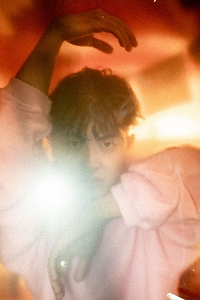 画像ギャラリー No.005のサムネイル画像 / Pokémon25周年記念音楽プロジェクト,Yaffleによる「Reconnect / Grown」が本日配信。特典付きアルバムの発売も