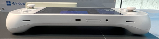 ハイビーム，Ryzen 7 6800U搭載の携帯型ゲームPC「AYANEO 2」を2023年1月に国内発売