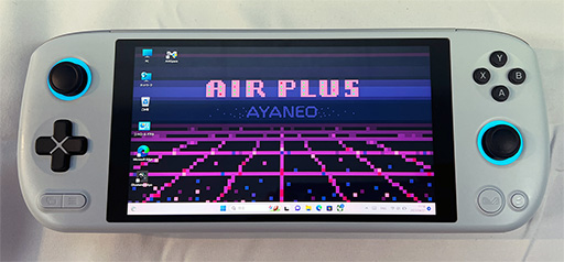 画像集 No.007のサムネイル画像 / 携帯型ゲームPC「AYANEO AIR Plus」を実機でチェック。既存製品から重量は増えても魅力は変わらず