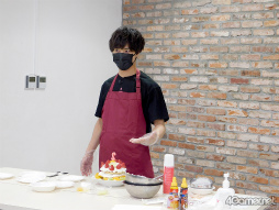 画像ギャラリー No.011のサムネイル画像 / 祝2周年「GOALOUS5」のお疲れ会潜入レポート! ケーキ作りからゲーム勝負まで見どころ満載