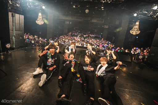 画像ギャラリー No.007のサムネイル画像 / エンライ1周年に全キャストが集結! 初ライブお披露目の場となった「ENLIGHTRIBE 1st Anniversary Live」第1部をレポート