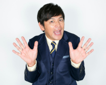 画像ギャラリー No.021のサムネイル画像 / 「ドラゴンクエストけしケシ!」巨大消しゴムはんこアートの展示が開始