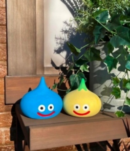 画像ギャラリー No.001のサムネイル画像 / スライムを自由に塗ろう。「ドラゴンクエスト アイランド」でアート体験を楽しめるイベント「スライム色塗り体験」7月28日に開始