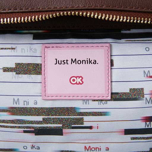 画像集 No.003のサムネイル画像 / “Just Monika.”のタグが内装に。「ドキドキ文芸部！」の腕時計やトートバッグ，長財布が成約型受注商品として登場