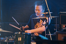 画像ギャラリー No.007のサムネイル画像 / 上村建也氏,佐藤 豪氏,TECHNOuchi氏らがオールドゲームミュージックを熱く奏でた「Game Music Live Meeting vol.1」の模様をレポート