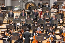 画像集#005のサムネイル/「『聖剣伝説』30th Anniversary Orchestra Concert」レポート。ホール内の空気を震わせる生の音楽が，聴衆を魅了した