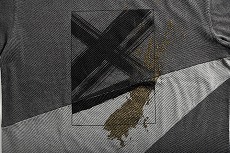 画像集#004のサムネイル/「Ghost of Tsushima」の公式ライセンスアパレル第2弾が12月10日に発売へ。“冥人の型”や家紋をデザインに取り込んだTシャツやバンダナが登場