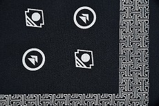 画像集#010のサムネイル/「Ghost of Tsushima」の公式ライセンスアパレル第2弾が12月10日に発売へ。“冥人の型”や家紋をデザインに取り込んだTシャツやバンダナが登場