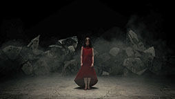 画像ギャラリー No.003のサムネイル画像 / 「鋼の錬金術師 MOBILE」,女優の吉川 愛さんを起用した新CMが8月19日より全国10地区でオンエア。YouTubeで先行公開中