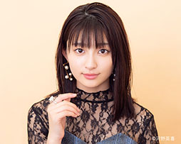 画像ギャラリー No.008のサムネイル画像 / 「鋼の錬金術師 MOBILE」,女優の吉川 愛さんを起用した新CMが8月19日より全国10地区でオンエア。YouTubeで先行公開中