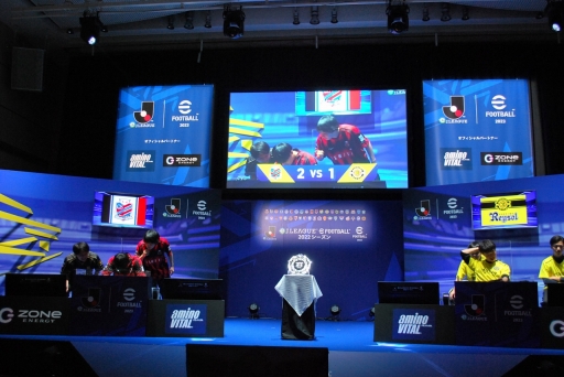 ꡼ No.011 | J꡼KONAMIˤ륯йeݡeJ꡼ eFootball 2022ס̳ƻ󥵥ɡ컥ڤ40֤ĺ