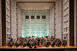 画像ギャラリー No.003のサムネイル画像 / 「Orchestral SaGa」のBlu-rayが本日発売。2021年7月に無観客で開催されたコンサートの映像商品