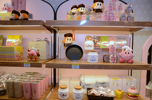 画像ギャラリー No.031のサムネイル画像 / テイクアウトスイーツ専門店「カービィカフェ PETIT」,東京キャラスターストリートに本日オープン