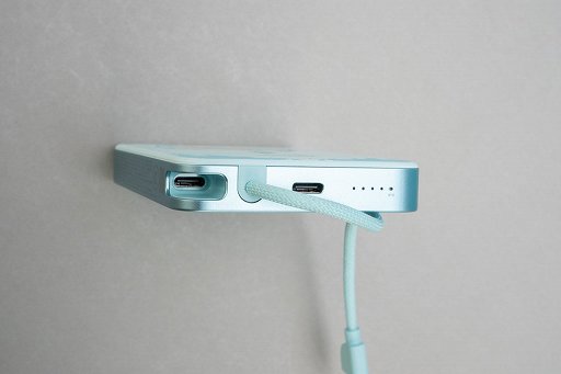 画像ギャラリー No.007のサムネイル画像 / 「崩壊:スターレイル」爻光デザインの充電機器とグッズの入った限定ギフトBOXが登場。次なる開拓へ,パワーをチャージ!【PR】