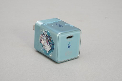 画像ギャラリー No.009のサムネイル画像 / 「崩壊:スターレイル」爻光デザインの充電機器とグッズの入った限定ギフトBOXが登場。次なる開拓へ,パワーをチャージ!【PR】