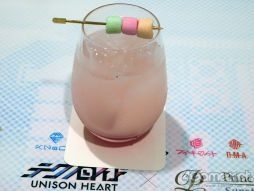 画像ギャラリー No.019のサムネイル画像 / アフタヌーンティーで「テクノロイド」の世界を満喫! サンシャインシティプリンスホテルとコラボした「ユニゾンカフェ」内覧会の様子をお届け