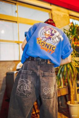 画像ギャラリー No.012のサムネイル画像 / 「ソニック・ザ・ヘッジホッグ」とストリートブランド“9090”のコラボアイテムを8月22日に発売