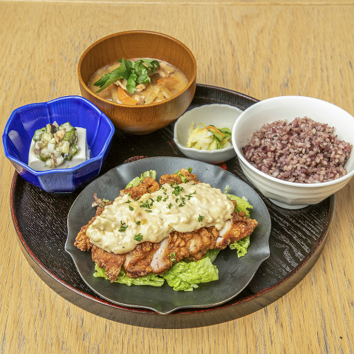 画像ギャラリー No.011のサムネイル画像 / 「ソニックフロンティア」とのコラボキャンペーンをカフェブランド“chano-ma”9店舗にて開催。ソニックの世界観を楽しめる空間に