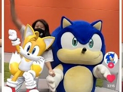 TikTok�ǥ��˥å���ƥ��륹��AR���ƤǤ��륨�ե����ȵ�ǽ���󶡳���