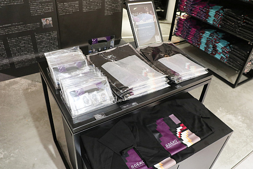 画像ギャラリー No.006のサムネイル画像 / ホラーゲーム「野狗子: Slitterhead」「返校」などのグッズも販売。池袋パルコで開催されている,マーケットイベント「ARCADE」をレポート