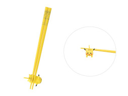 画像ギャラリー No.010のサムネイル画像 / 25年前のピカチュウのデザインを復刻。ポケモンセンター25周年を記念したグッズ,4月15日に発売。