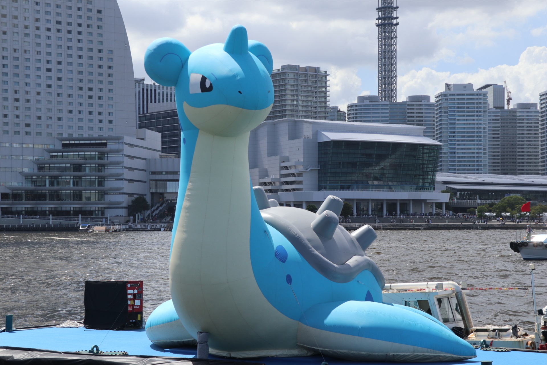 画像集 No.032 / 今，横浜はポケモンの街！ 「ポケモンワールド