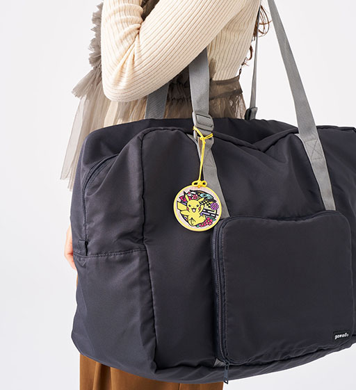 画像ギャラリー No.004のサムネイル画像 / ピカチュウ,ヤドン,カビゴンになりきれるフード付ネックピローなどが登場。「ポケモン」デザインのトラベルグッズ,gowellより発売