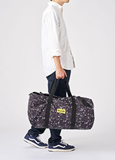 画像ギャラリー No.017のサムネイル画像 / ピカチュウ,ヤドン,カビゴンになりきれるフード付ネックピローなどが登場。「ポケモン」デザインのトラベルグッズ,gowellより発売