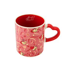 画像ギャラリー No.001のサムネイル画像 / ピカチュウとハートが描かれたアソートチョコレートなどが1月17日に発売。ラブリーな見た目で贈り物にぴったり