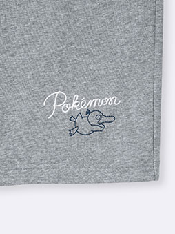 画像ギャラリー No.011のサムネイル画像 / GUとポケモンのコラボコレクションが5月22日に発売。「夏の海」をテーマにTシャツやハーフパンツなどをラインナップ