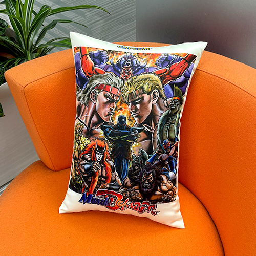 画像ギャラリー No.004のサムネイル画像 / 「カプコンアーケード 2ndスタジアム」本日リリース。“マッスルボマーポスター風クッション”などのグッズが当たるTwitterキャンペーン開始