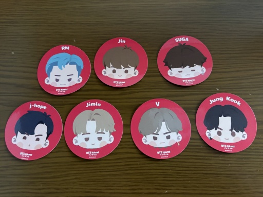 画像ギャラリー No.006のサムネイル画像 / 「BTS Island:インザソム」のイベントを渋谷・MIYASHITA PARKで開催。ラッキードローでアクリルキーホルダーやステッカーがもらえる！