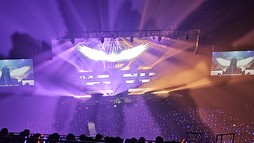 画像ギャラリー No.032のサムネイル画像 / 「鳴潮」のコンサートツアー“To the New World”東京公演レポート。ストーリーの感動が蘇る，心揺さぶるサウンドたち