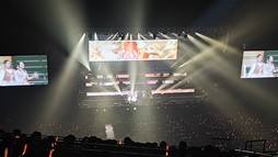 画像ギャラリー No.057のサムネイル画像 / 「鳴潮」のコンサートツアー“To the New World”東京公演レポート。ストーリーの感動が蘇る，心揺さぶるサウンドたち