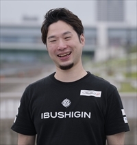 ���������꡼ No.114�Υ���ͥ������ / �ץ�������ǳ��������Ʈ�����ޡ���ʹ����2025ǯ�ο����֤��2026ǯ�ؤ����顣��ǯ����������ˤ�����104�ͤ�����