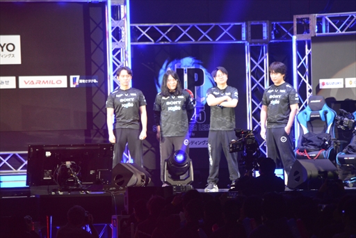 画像ギャラリー No.003のサムネイル画像 / 「SFL:Pro-JP 2025 グランドファイナル」,REJECT優勝後インタビュー。試合への準備やシーンの盛り上がりについて聞いた