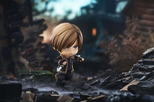 画像ギャラリー No.007のサムネイル画像 / 「バイオハザード RE:4」の主人公・レオンがねんどろいどに。アタッシュケースなどのオプションパーツを付属して2024年6月に発売
