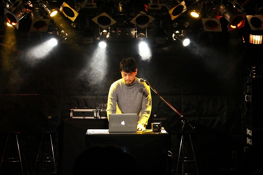 画像ギャラリー No.018のサムネイル画像 / 「メガドライブミニ2」発売記念トーク&DJライブ“メガセレブの宴”レポート。メガドライバーを魅了したセレブな一夜に