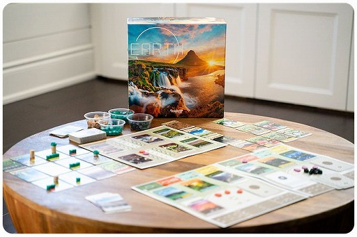 画像ギャラリー No.002のサムネイル画像 / 地球環境を再現するボドゲ「EARTH」のβ版が「ボードゲームアリーナ」に登場。クラファンで約7100万円を集めた話題のエンジンビルド
