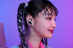 画像ギャラリー No.006のサムネイル画像 / ソニー初のゲーマー向けワイヤレスイヤフォン「INZONE Buds」が10月27日発売。装着感良好なヘッドセット「INZONE H5」も同時に