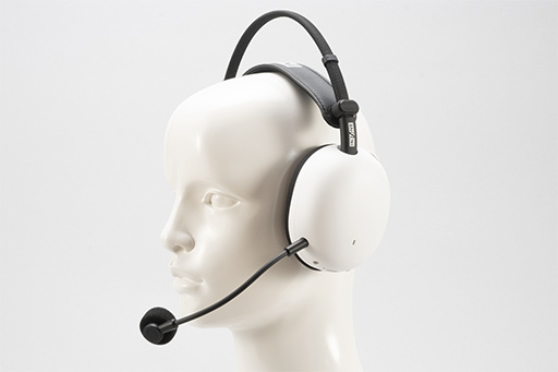 ソニーのeスポーツ向けヘッドセット「INZONE H9 II」は，それ以外の