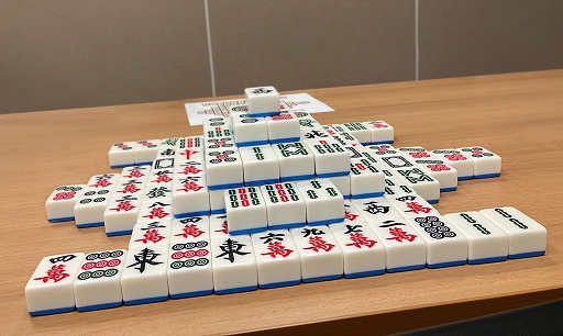 ²èÁü¥®¥ã¥é¥ê¡¼ No.010¤Î¥µ¥à¥Í¥¤¥ë²èÁü / ¡Ö¤Ø¤Ù¤ì¤±2¡×¡ÖSHANGHAI LEGEND¡×¡ÖLoopin Loopin¡×¤Î3ºîÉʤò»îͷŸ¼¨¡£¥µ¥ó¥½¥Õ¥È¤¬BitSummit Let¡Çs Go!!¤Ë½ÐŸ